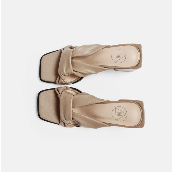 taupe knotted block heeled sandals - Picture 2 of 3